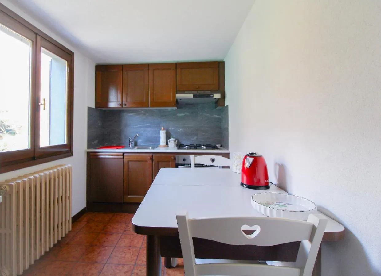 Villa Da Anna Cremia 0*,